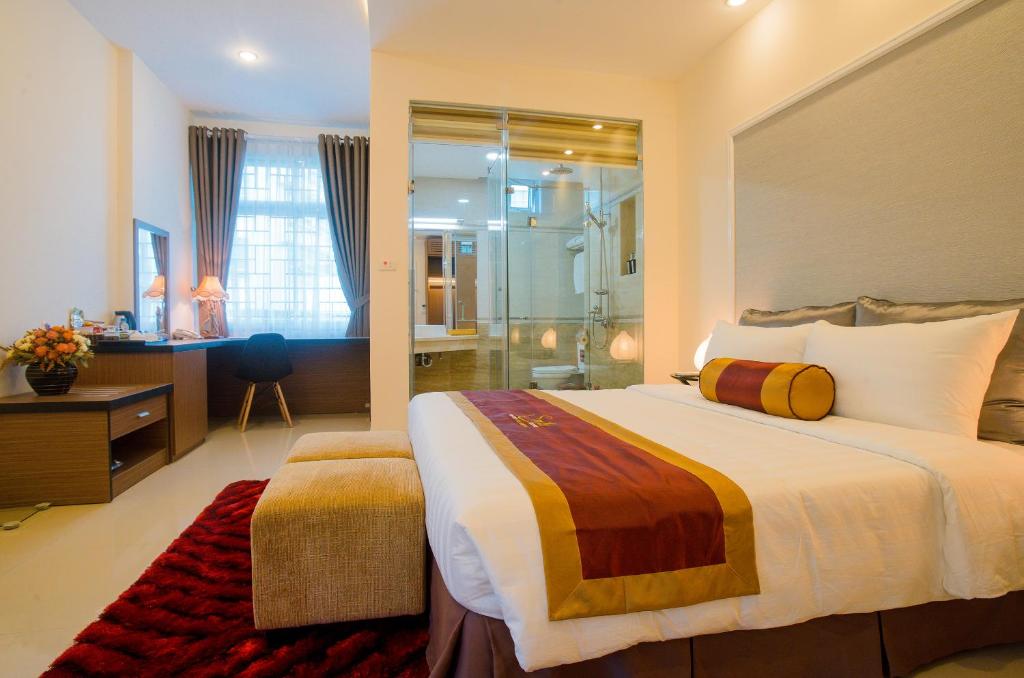 Smile Hotel – Hanoi